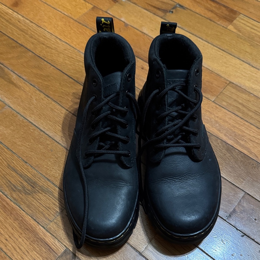 Black Leather Boots DR MARTENS